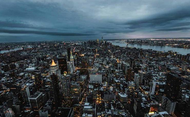 東陽市進口廢舊金屬回收現狀、挑戰及未來展望，探究回收廠的未來發展路徑。
